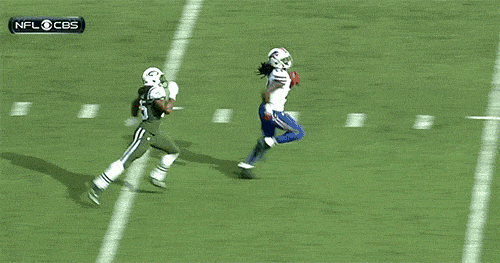 Sammy Watikins tackeld